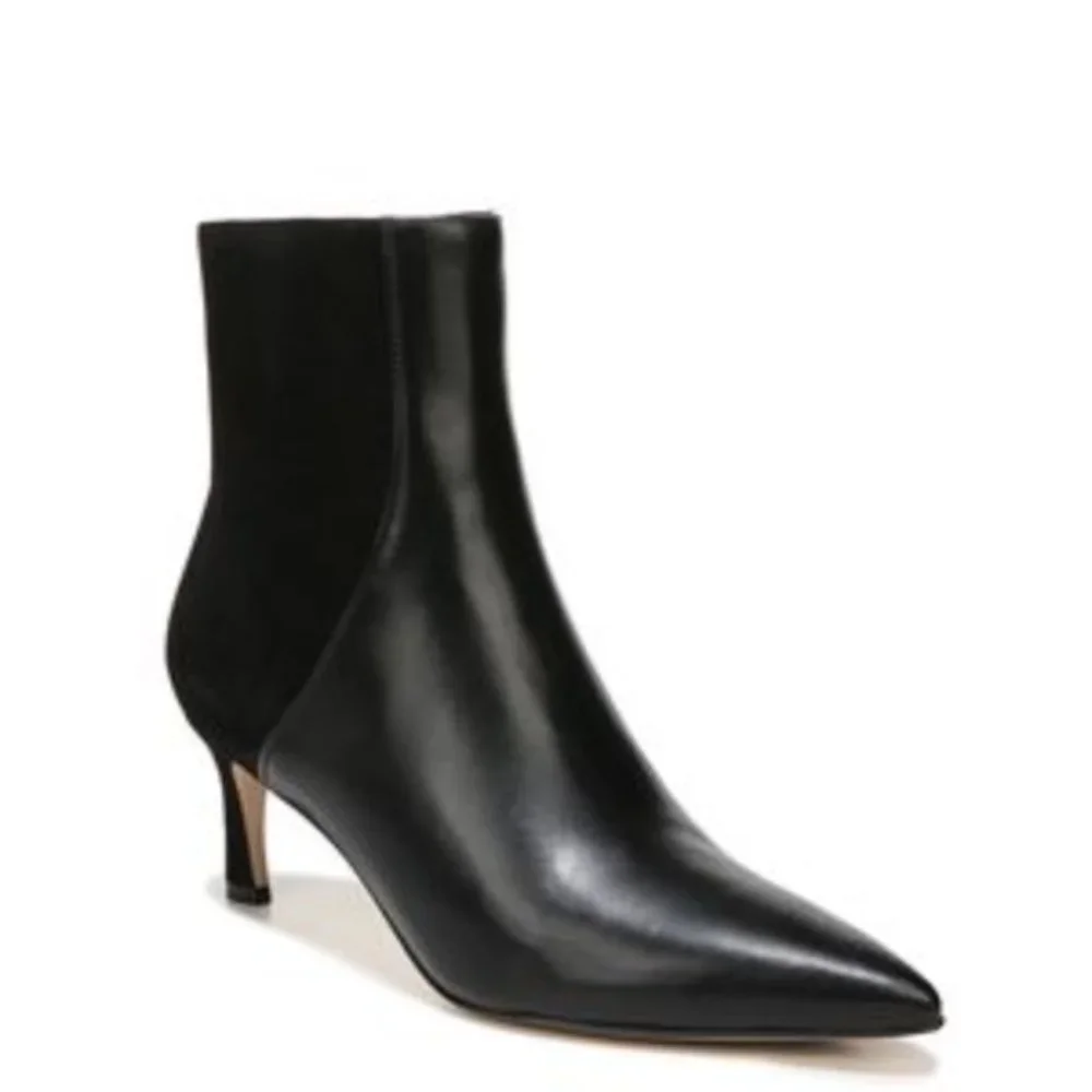27 EDIT Naturalizer Florentine Bootie in Black Leather